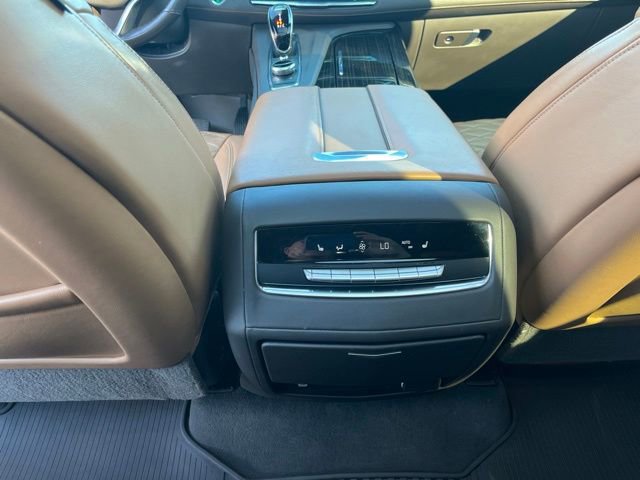 2021 Cadillac Escalade Sport - Photo 16
