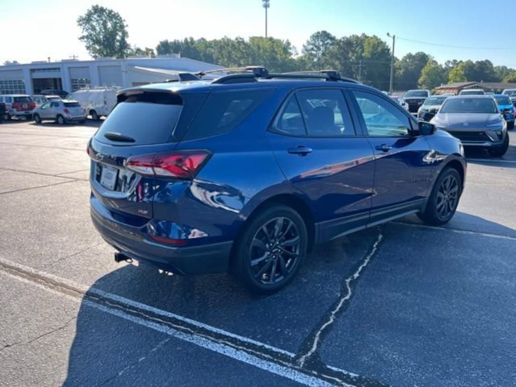 Used 2023 Chevrolet Equinox RS SUV