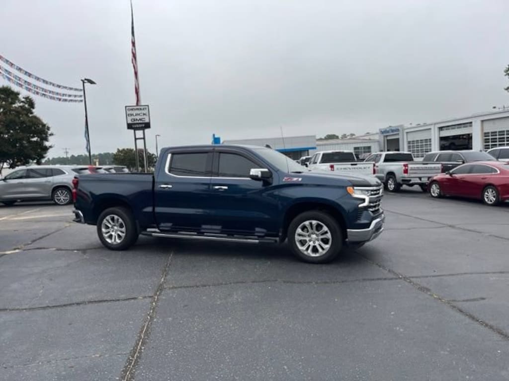 Used 2022 Chevrolet Silverado 1500 LTZ Truck