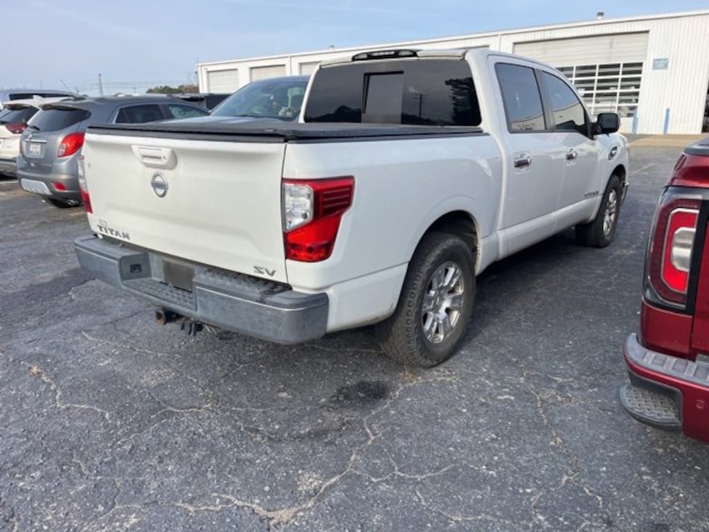 Used 2017 Nissan Titan SV