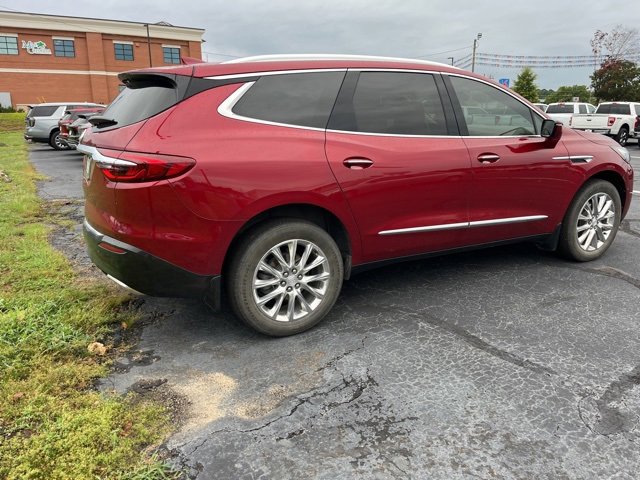 2021 Buick Enclave Premium photo 2