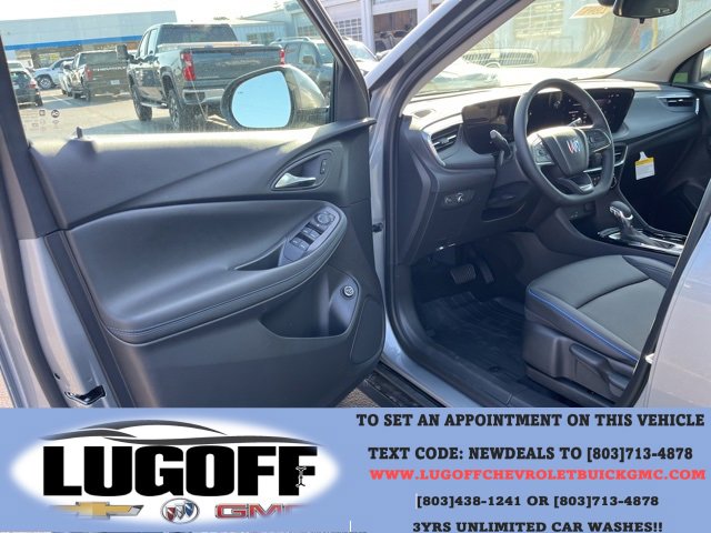 2025 Buick Encore GX Sport Touring photo 4