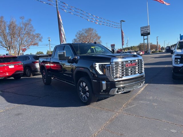 2024 Gmc Sierra 2500 HD Denali photo 2