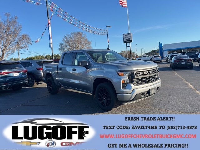 2026 Chevrolet Silverado 1500 Custom's photo