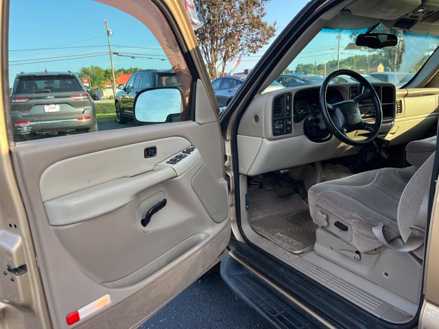 Used 2001 GMC Yukon SLE SUV
