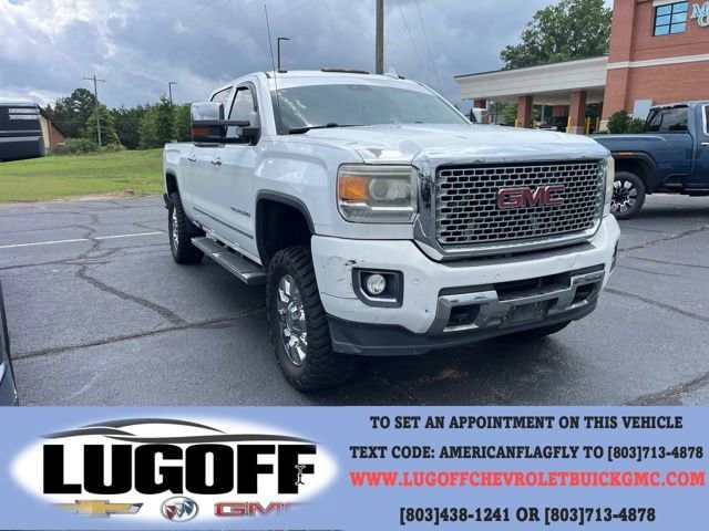 2016 GMC Sierra 4WD Crew Cab Standard Box Denali's photo