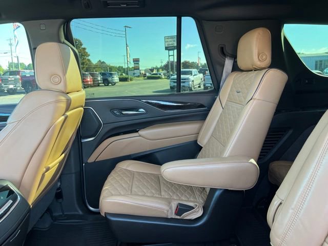 2021 Cadillac Escalade Sport - Photo 14