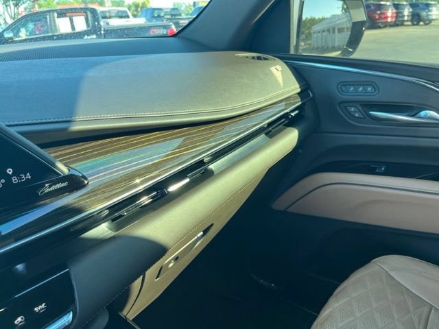 2021 Cadillac Escalade Sport - Photo 28