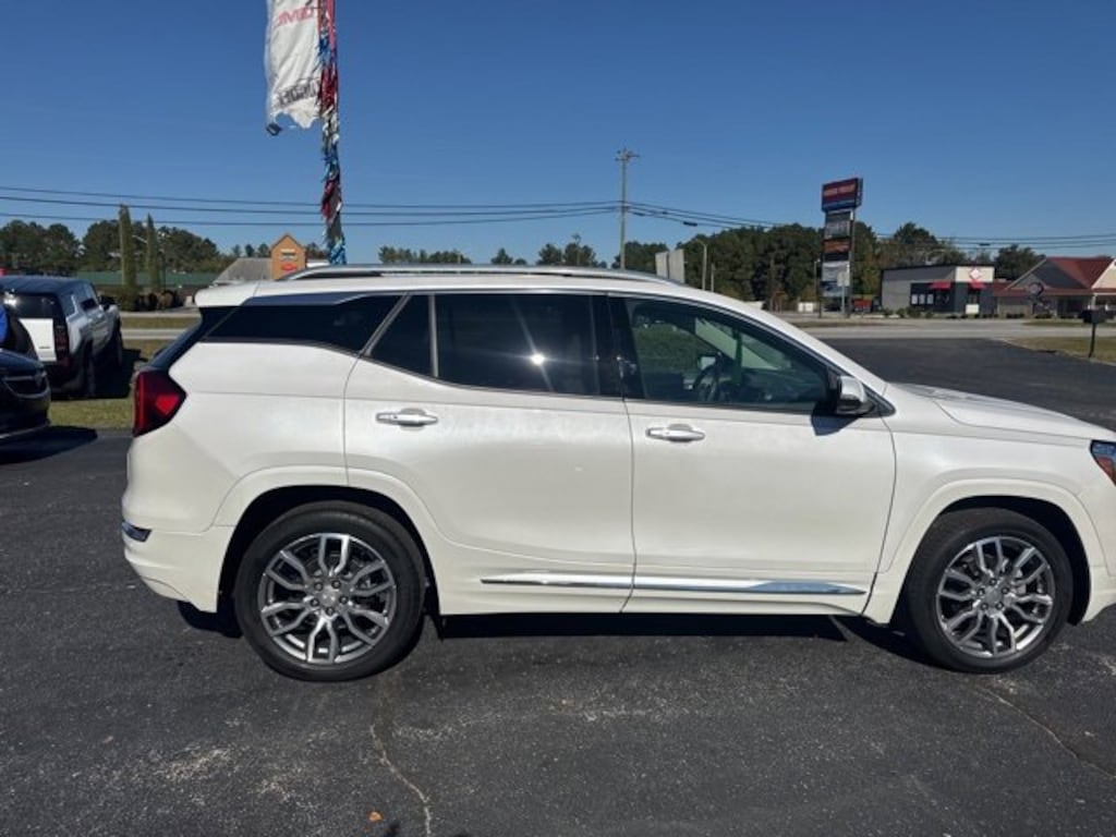 Used 2023 GMC Terrain Denali SUV