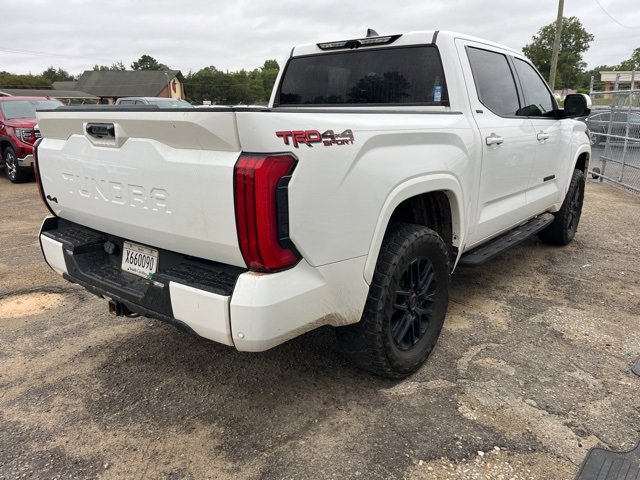 2022 Toyota Tundra SR5 photo 2