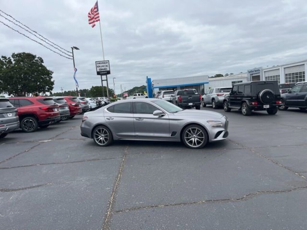 Used 2023 Genesis G70 2.0T