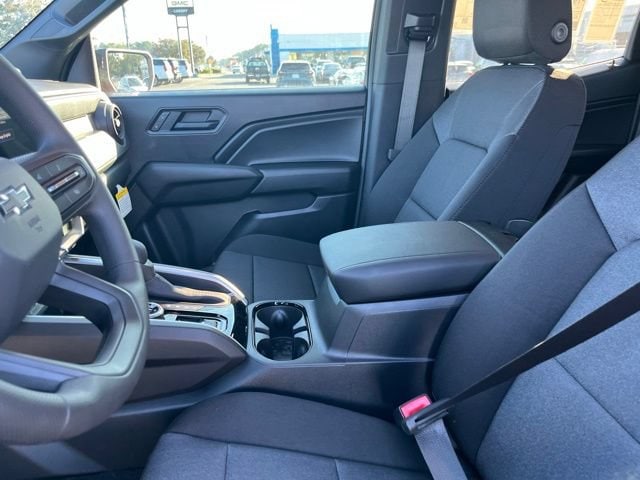 2026 Chevrolet Colorado Trail Boss - Photo 10