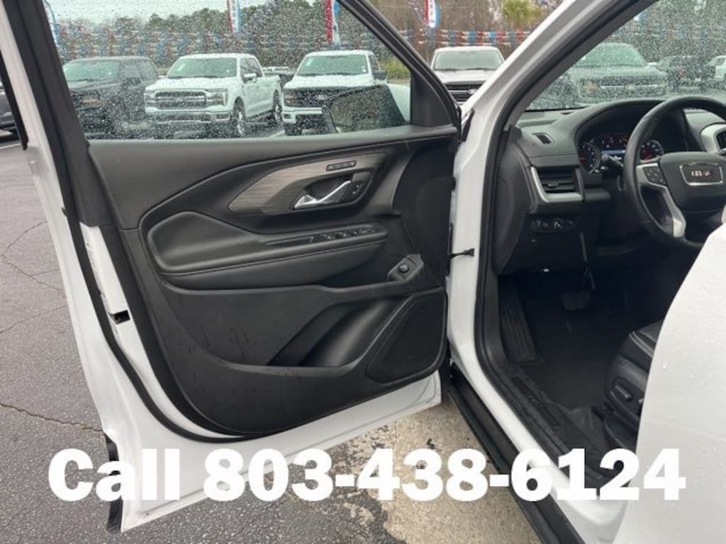 Used 2024 GMC Terrain SLT SUV