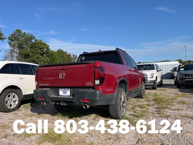 2021 Honda Ridgeline Sport photo 2