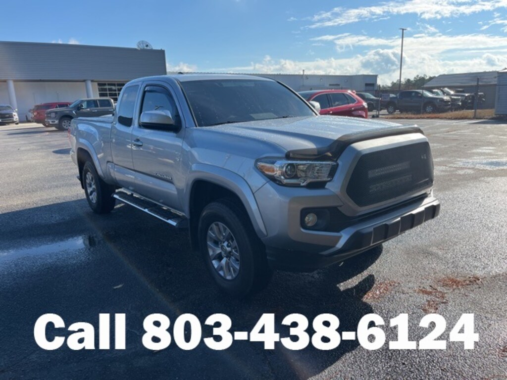 Used 2017 Toyota Tacoma Truck Access Cab