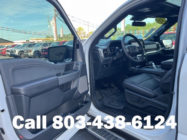 2025 Ford F-150 Lariat photo 4