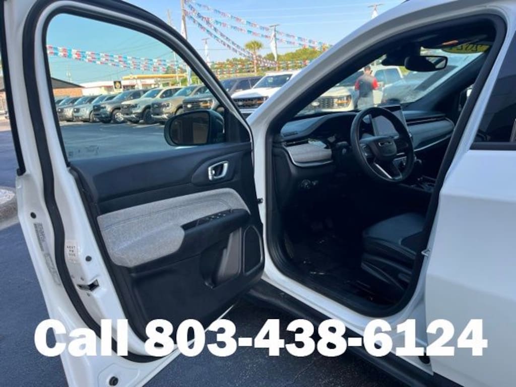 Used 2024 Jeep Compass Latitude SUV