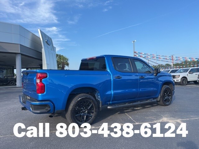 2024 Chevrolet Silverado 1500 Custom photo 2