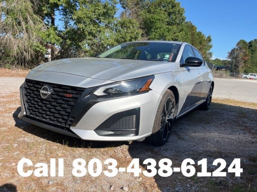 Used 2024 Nissan Altima 2.5 SR Sedan