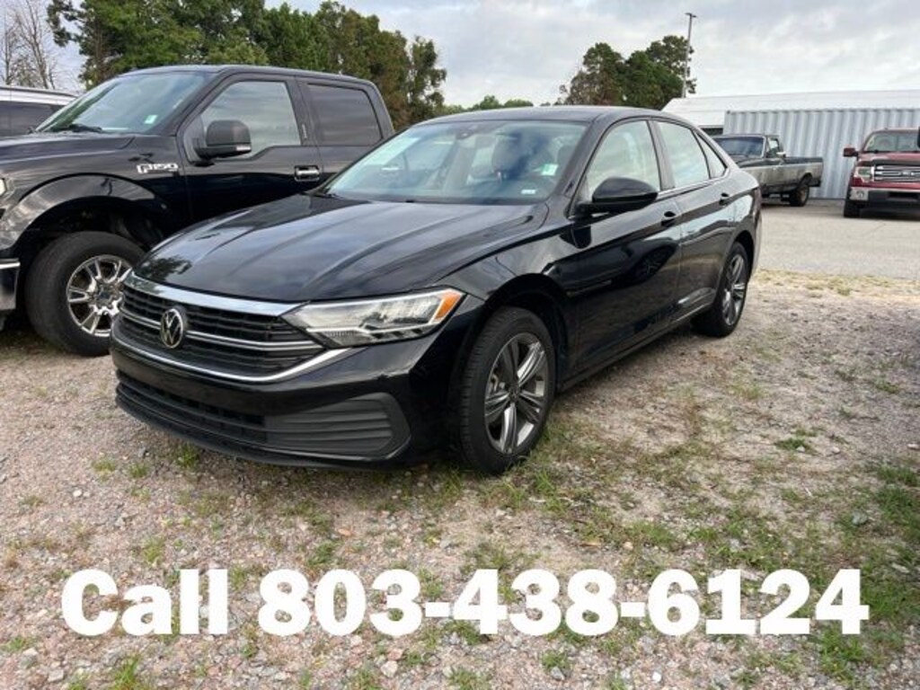 Used 2024 Volkswagen Jetta 1.5T SE Sedan