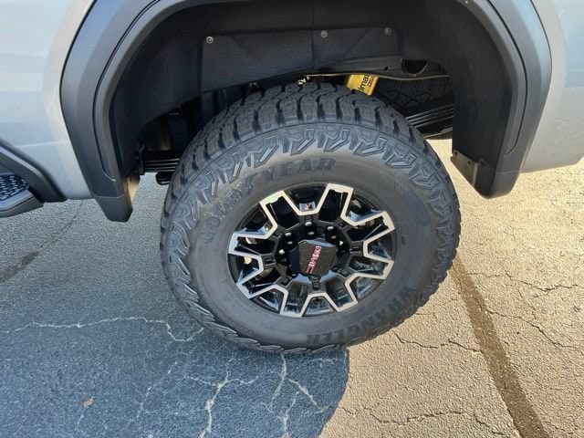 2026 GMC Sierra 2500HD AT4X - Photo 21