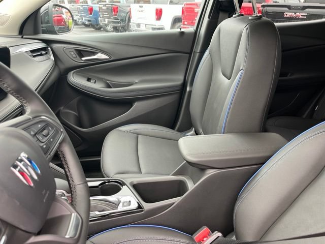 2026 Buick Encore GX Sport Touring - Photo 9
