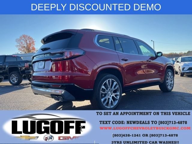 2026 GMC Acadia Denali - Photo 3