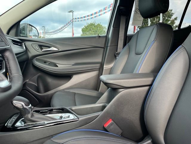 2026 Buick Encore GX Sport Touring - Photo 8