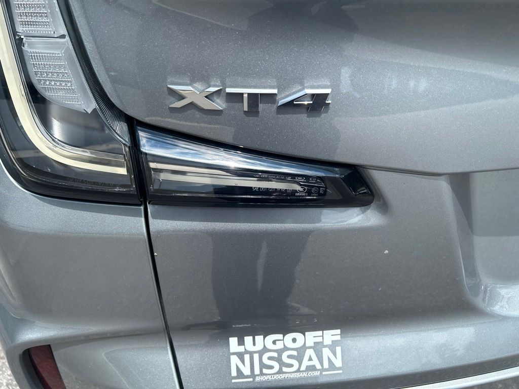 2024 Cadillac XT4 Sport - Photo 10
