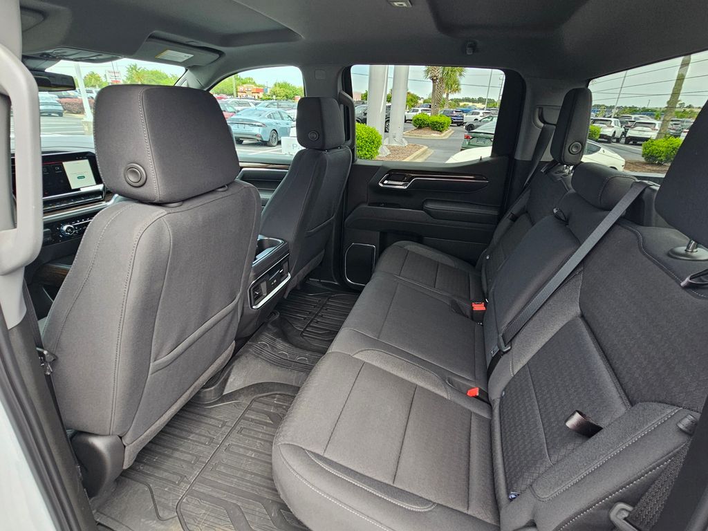 2025 GMC Sierra 1500 Elevation - Photo 11