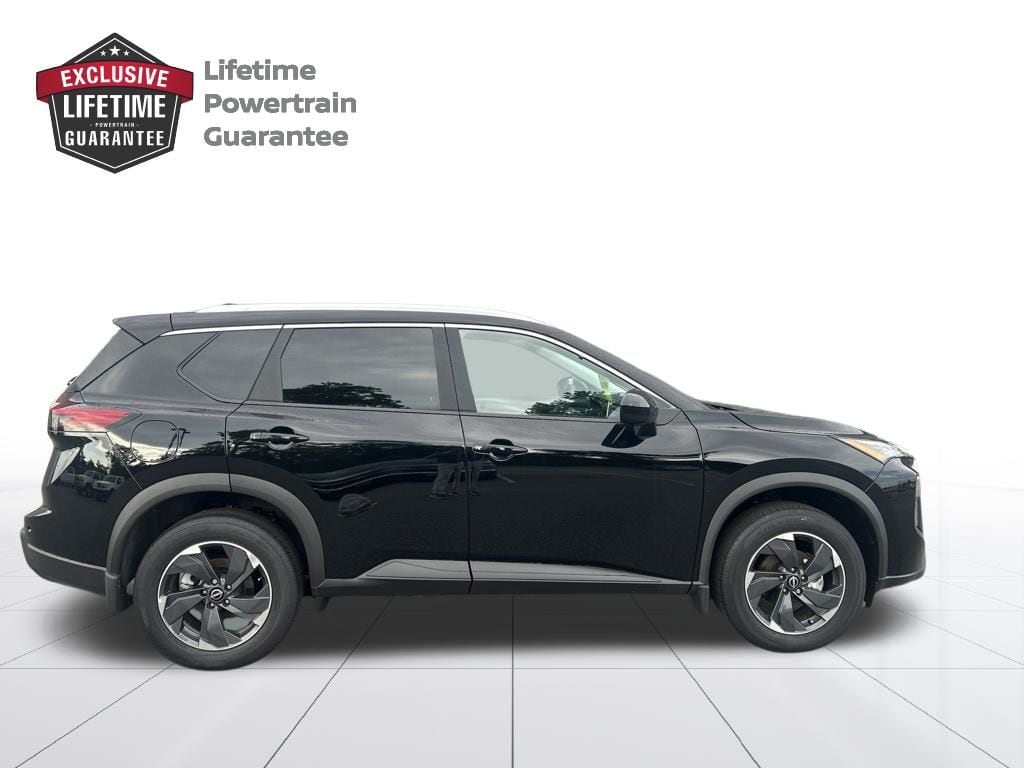 2026 Nissan Rogue SV - Photo 6