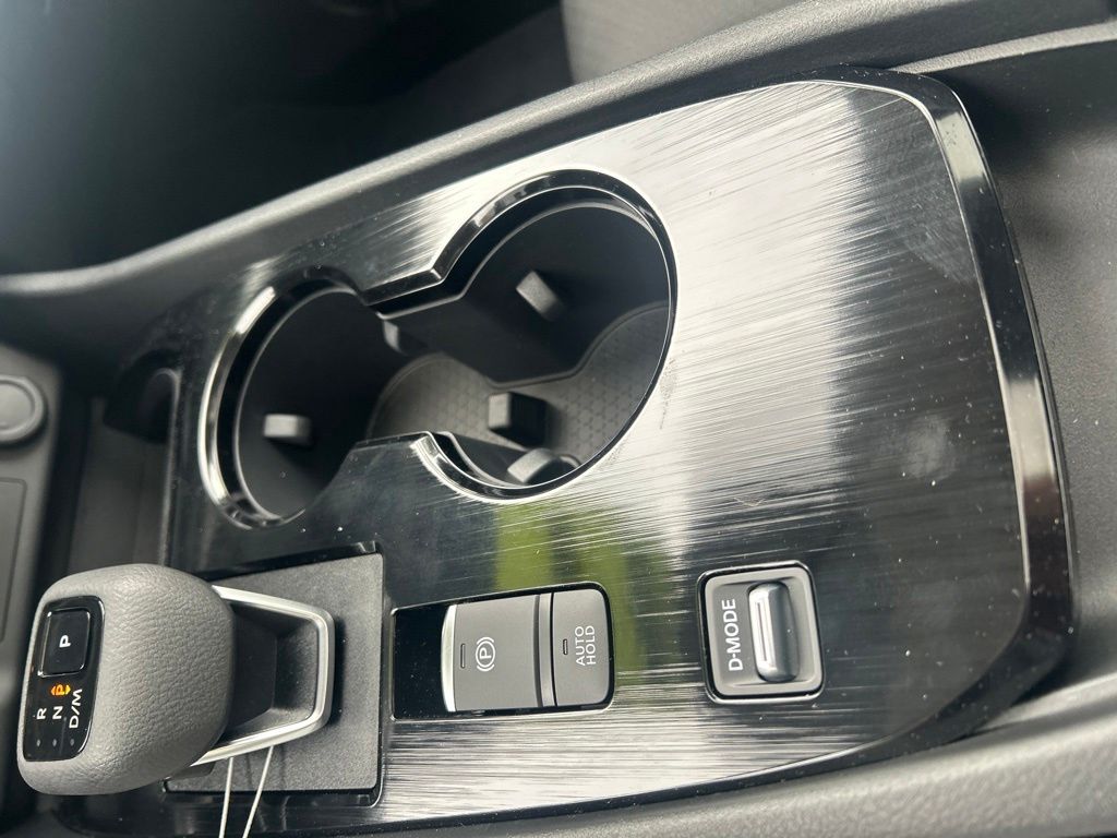 2026 Nissan Rogue SV - Photo 13