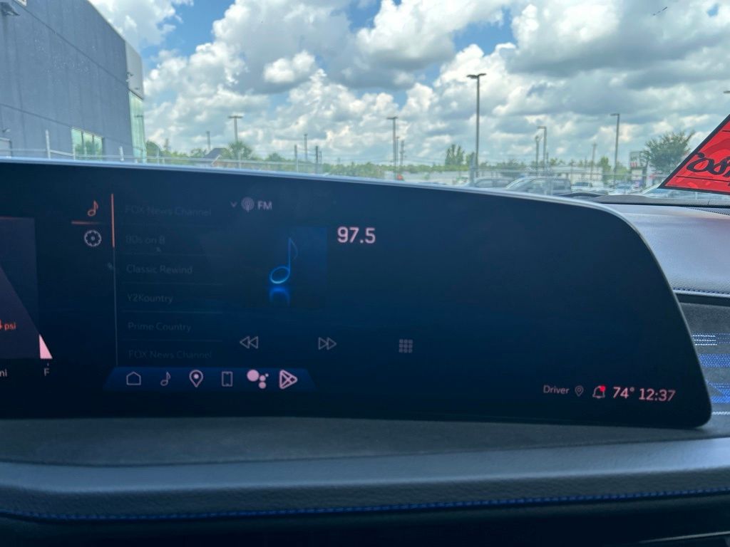 2024 Cadillac XT4 Sport - Photo 13