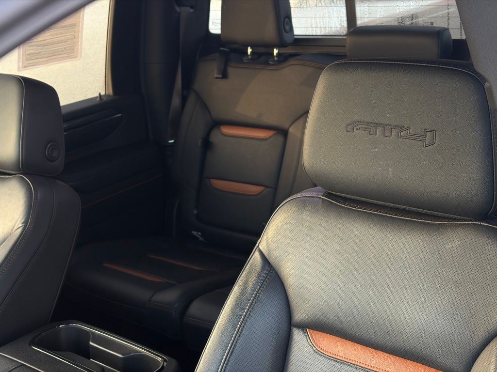 2024 GMC Sierra 2500HD AT4 - Photo 11