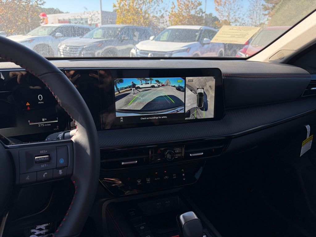 2026 Nissan KICKS SR - Photo 21