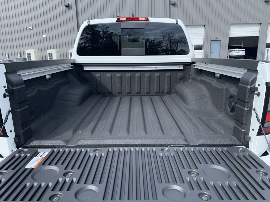 2026 Nissan Frontier PRO-4X - Photo 10