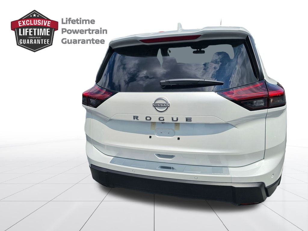 2026 Nissan Rogue SV - Photo 8