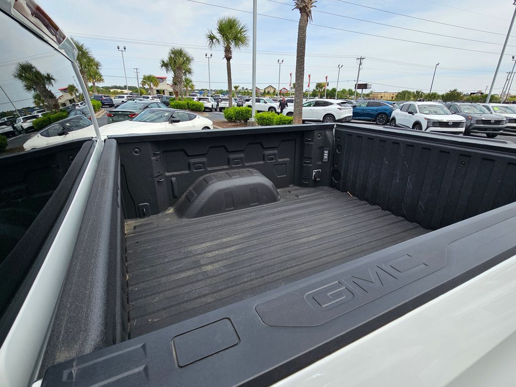 2025 GMC Sierra 1500 Elevation - Photo 10