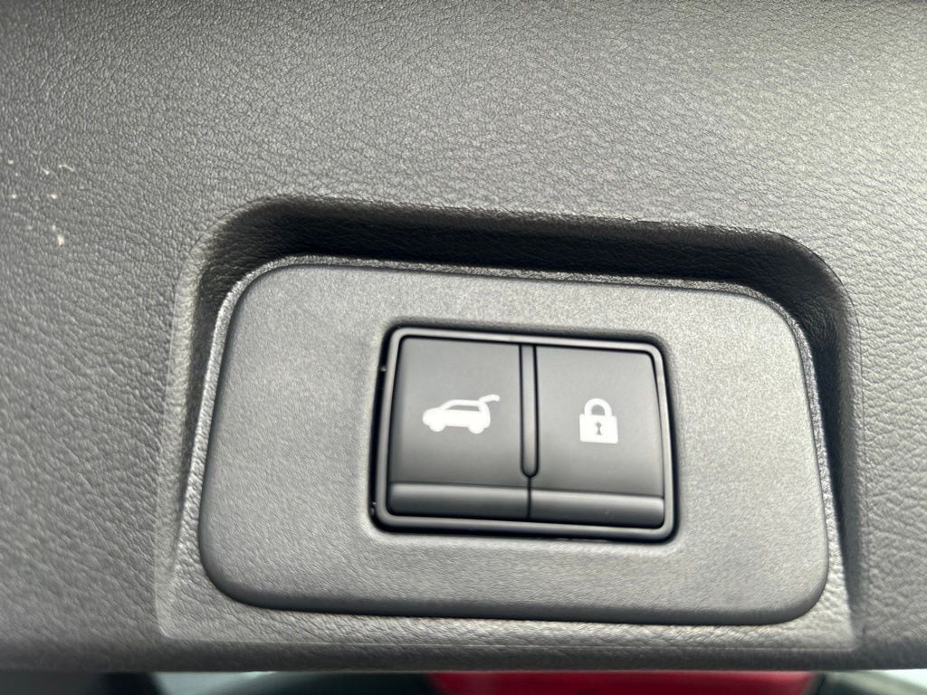 2026 Nissan Rogue SV - Photo 25