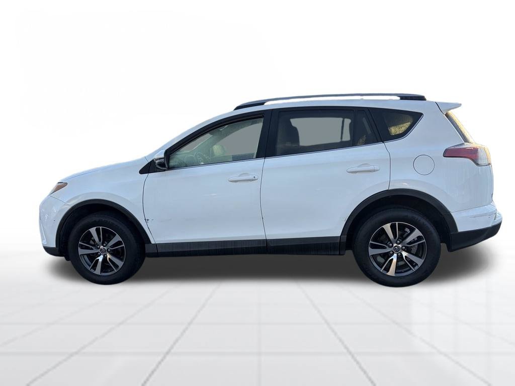 Used 2017 Toyota RAV4 XLE with VIN JTMWFREV8HJ116800 for sale in Lugoff, SC