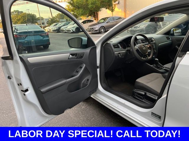 Used 2017 Volkswagen Jetta 1.4T S Sedan