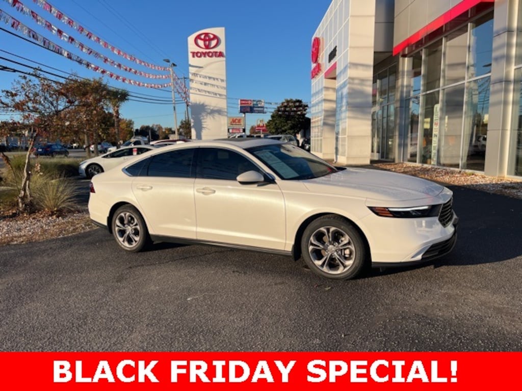 Used 2024 Honda Accord EX Sedan