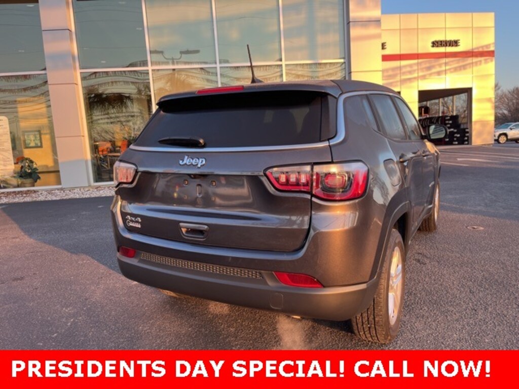 Used 2023 Jeep Compass Sport SUV