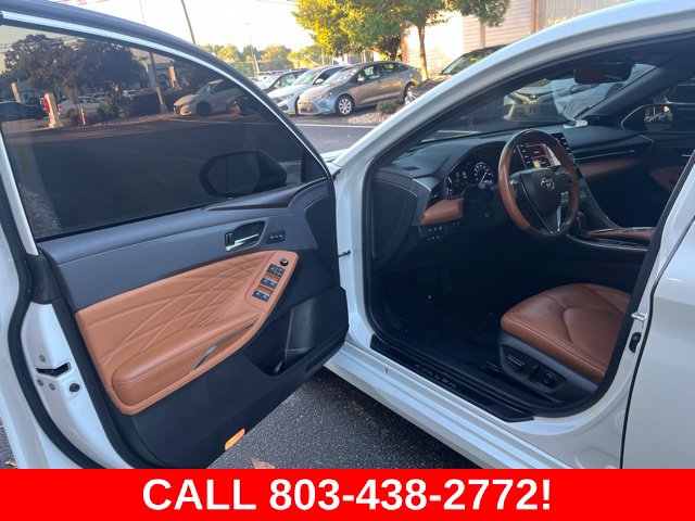 Used 2021 Toyota Avalon Hybrid Limited Sedan