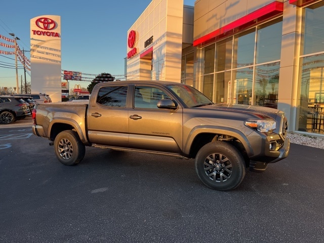 Used 2022 Toyota Tacoma SR5 with VIN 3TMCZ5AN2NM485157 for sale in Lugoff, SC