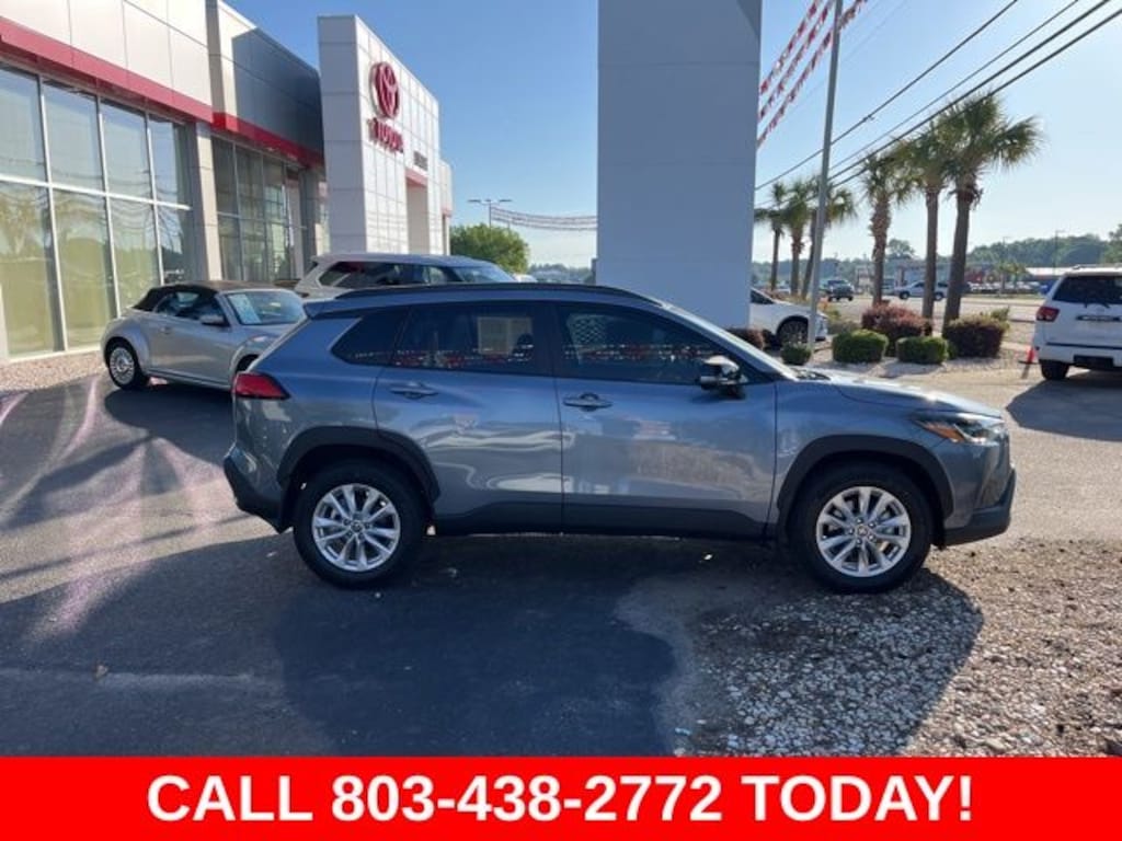Used 2025 Toyota Corolla Cross LE SUV