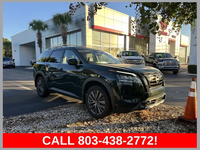 Used 2024 Nissan Pathfinder SL SUV