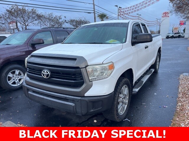 2016 Toyota Tundra SR photo 2