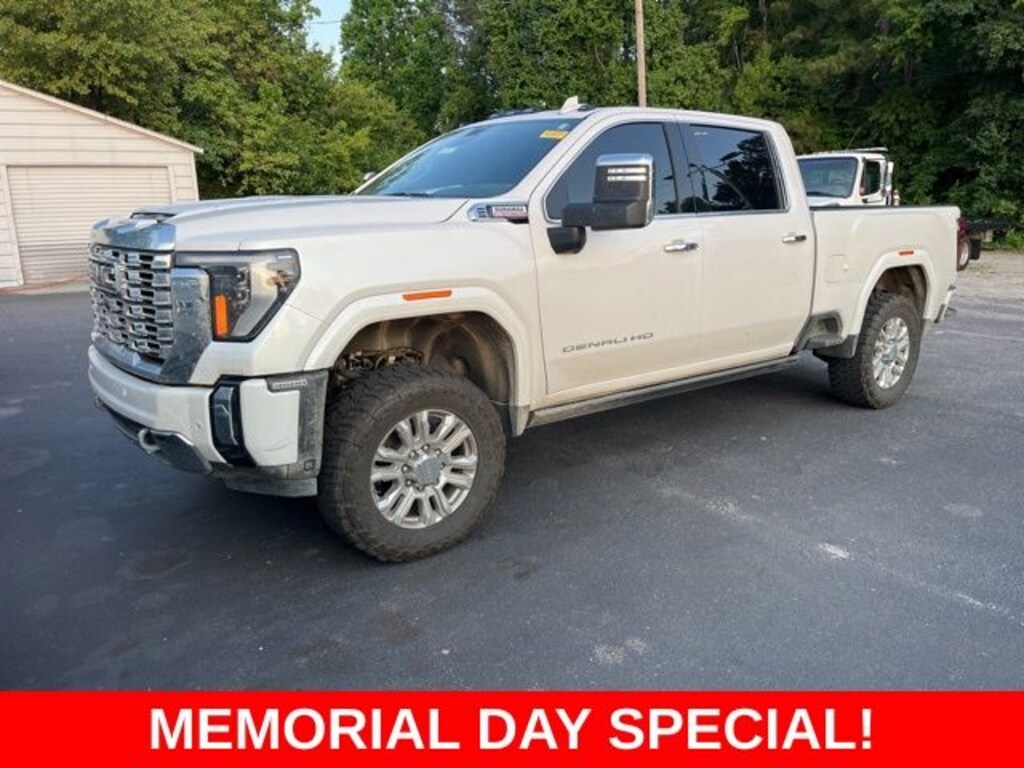 Used 2025 GMC Sierra 3500 HD Denali Truck Crew Cab