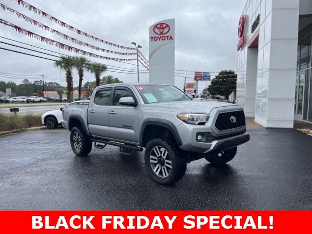 Used 2016 Toyota Tacoma Truck Double Cab